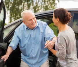 Volunteering opportunities with the Royal Voluntary Service